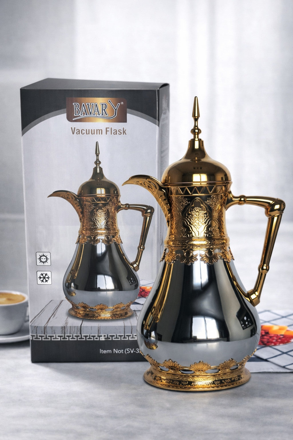 Bavary Thermoskanne 0,8L Porzellan - Edelstahl Isolierkanne Kaffee/Tee Gold/Weiß
